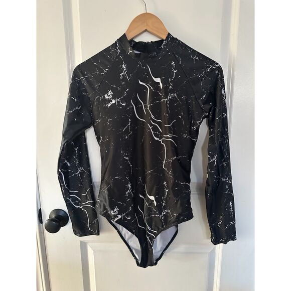 NWOT No Brand Marble Print Women's Long Sleeve Diving Style Swimsuit Size L - Picture 1 of 11